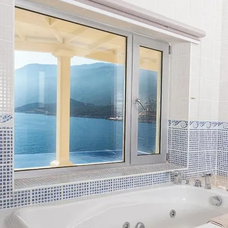Alis Stunning Sea View With Infinity Pool Villa *
