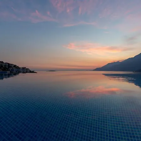 Alis Stunning Sea View With Infinity Pool Villa Kas